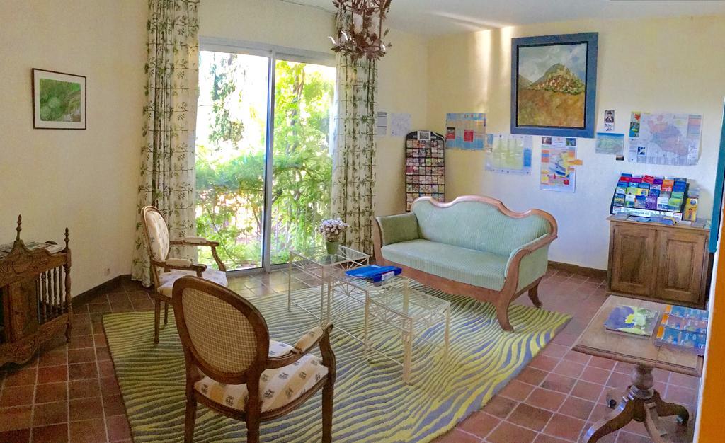 Hotel Bellerive Rasteau Екстериор снимка