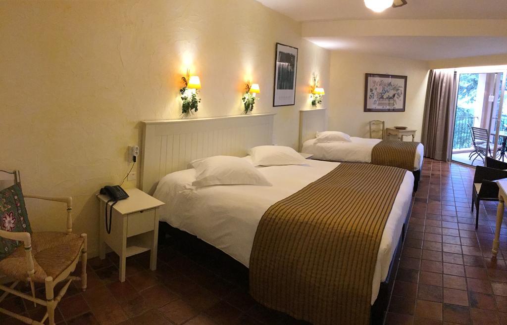 Hotel Bellerive Rasteau Екстериор снимка