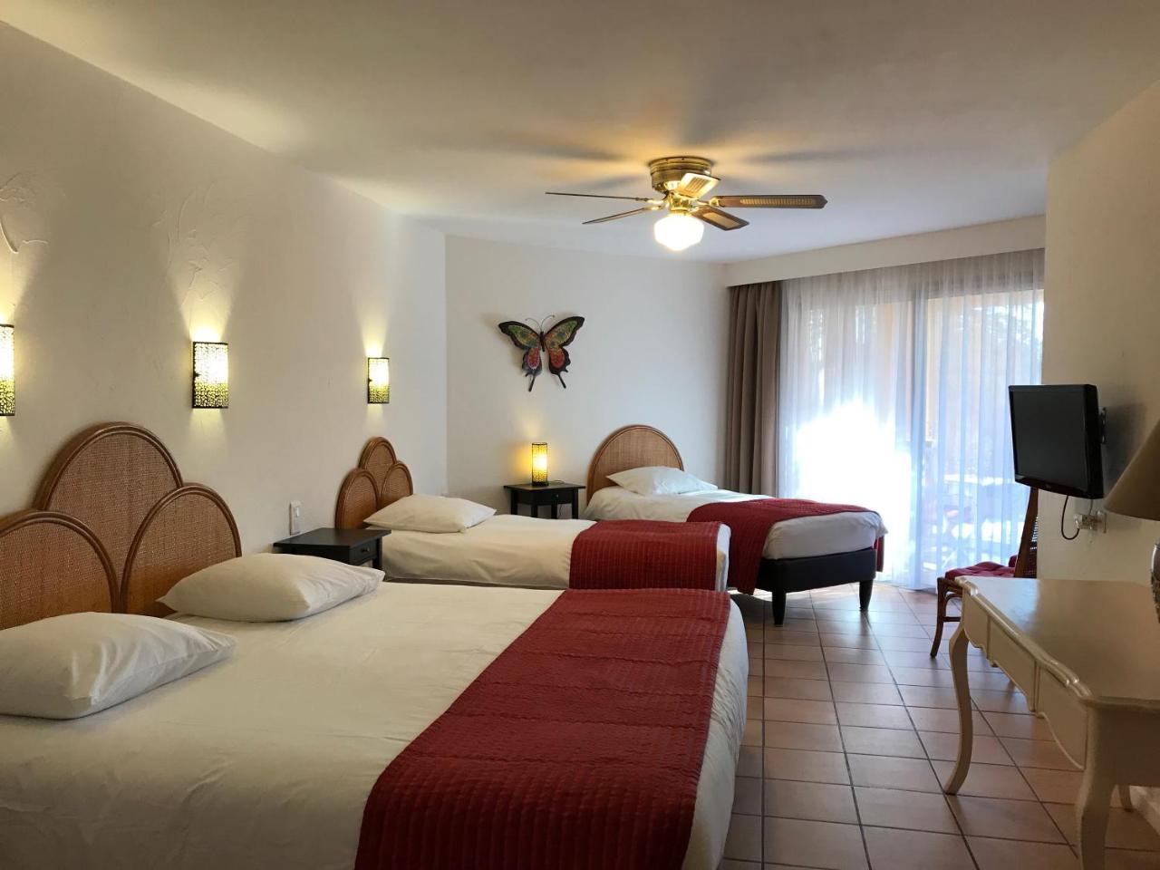 Hotel Bellerive Rasteau Екстериор снимка