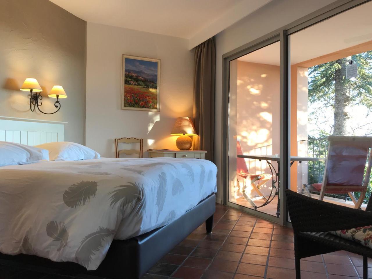 Hotel Bellerive Rasteau Екстериор снимка